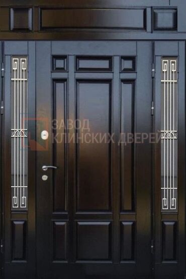 Парадная входная дверь МДФ со стеклом и ковкой ПР-190 МДФ со стеклом и ковкой ПР-190